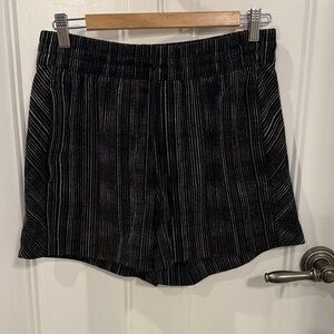 Athleta Arrival Shorts